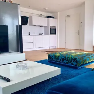  Apartment Exclusive Penthouse With Rooftop In The